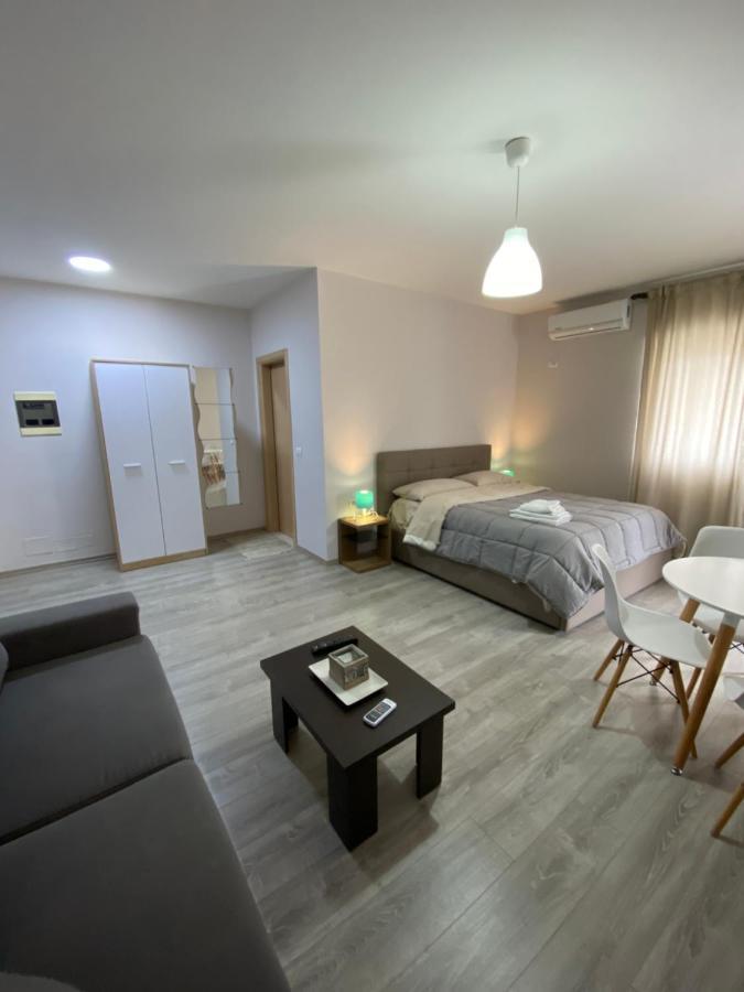 Apartamente Oslo Vlorë 외부 사진