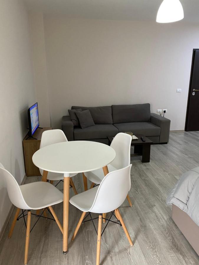 Apartamente Oslo Vlorë 외부 사진