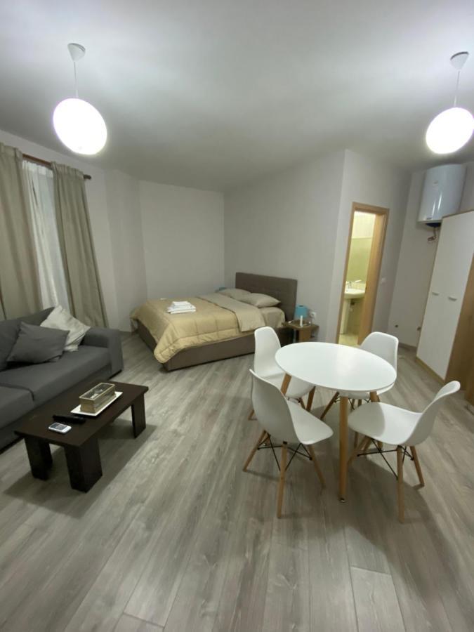 Apartamente Oslo Vlorë 외부 사진