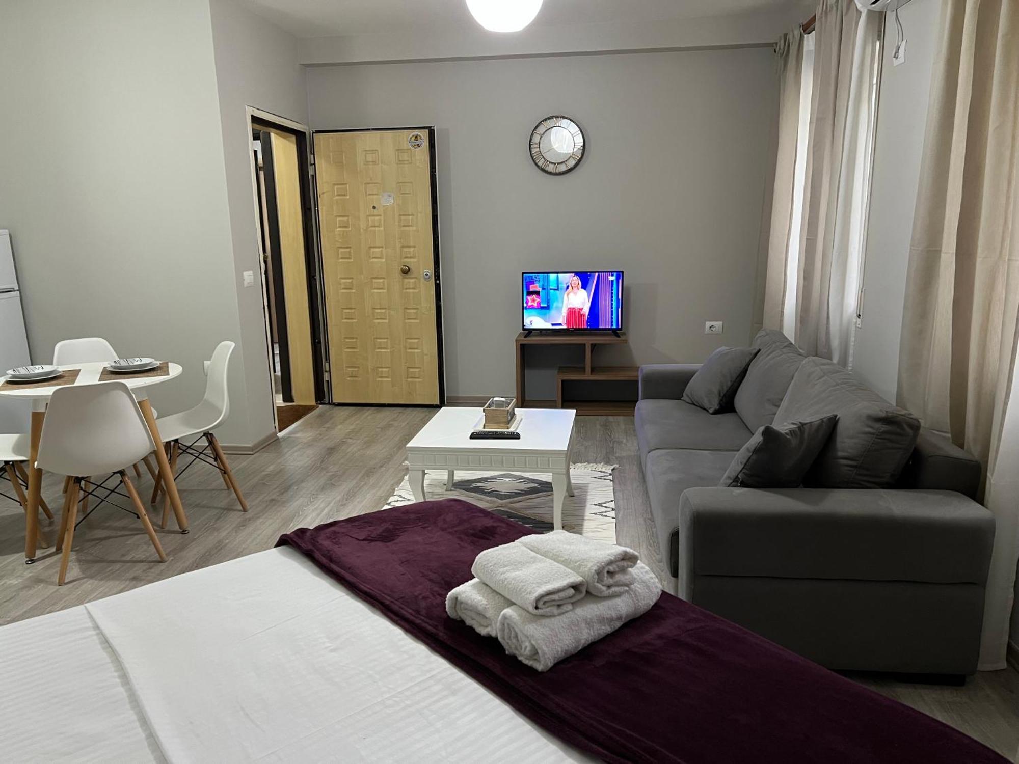 Apartamente Oslo Vlorë 외부 사진